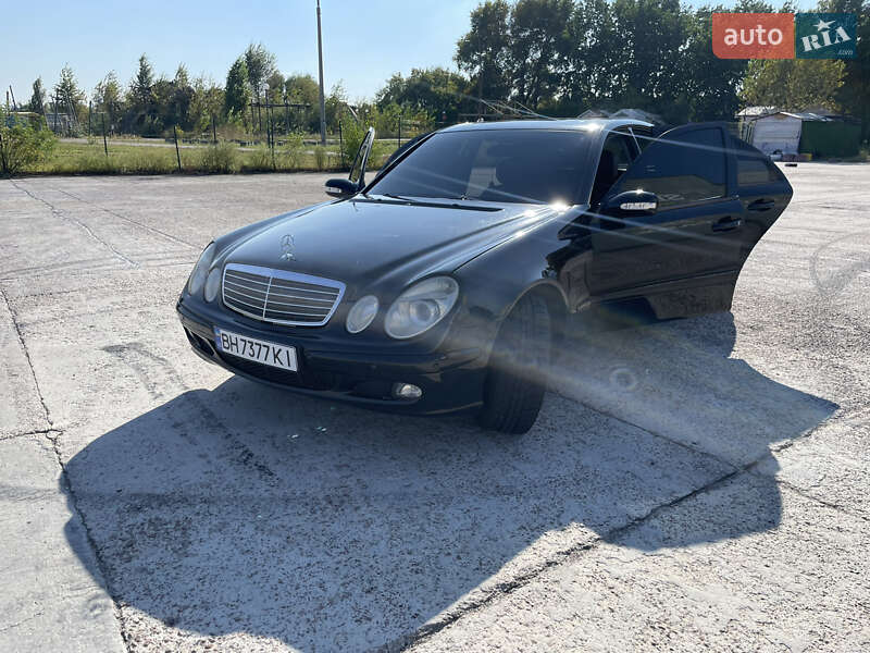 Mercedes-Benz E-Class 2006