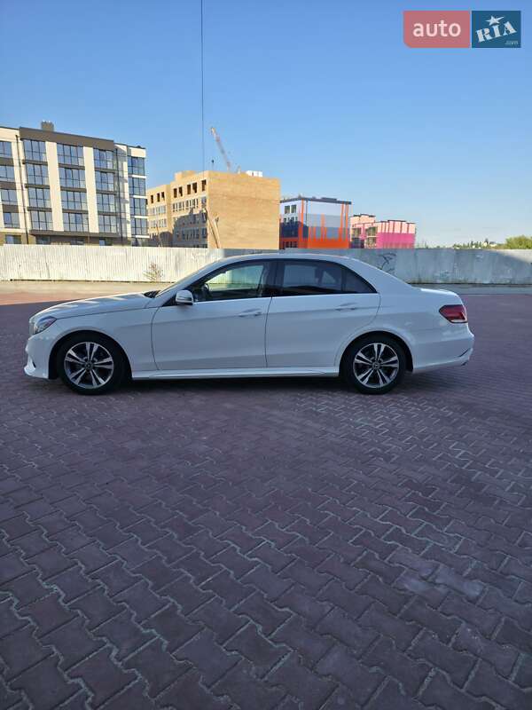 Седан Mercedes-Benz E-Class 2015 в Рівному