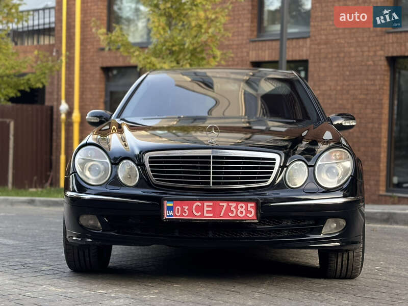 Седан Mercedes-Benz E-Class 2005 в Львове
