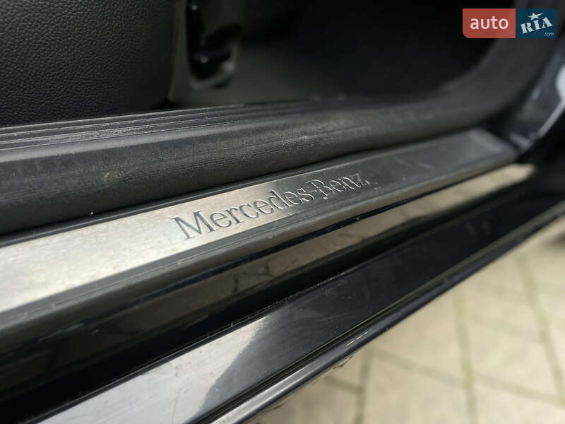 Седан Mercedes-Benz E-Class 2005 в Львове