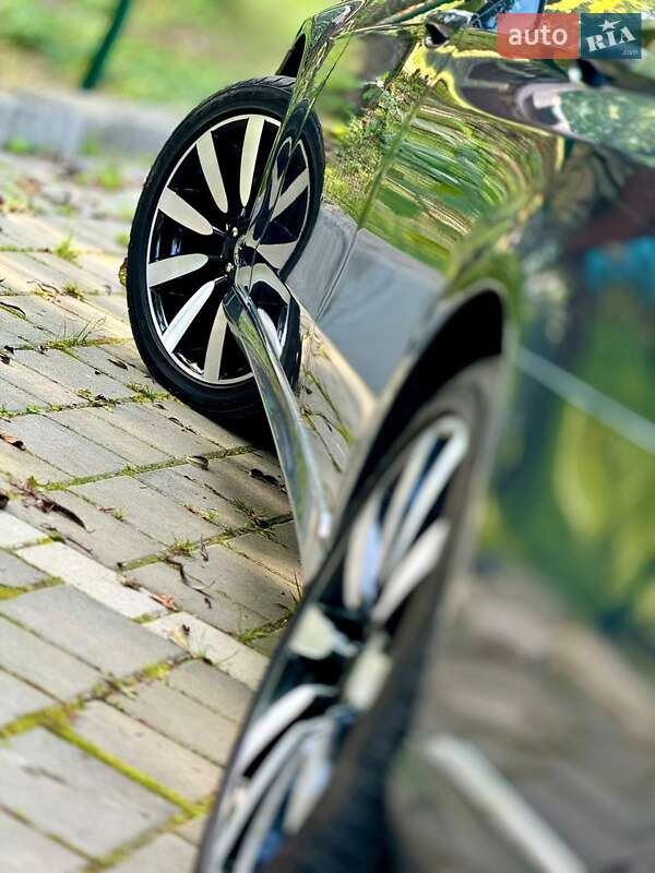 Універсал Mercedes-Benz E-Class 2014 в Дрогобичі