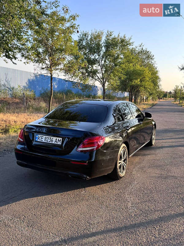 Седан Mercedes-Benz E-Class 2019 в Киеве