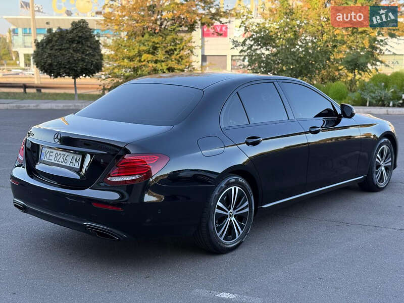 Седан Mercedes-Benz E-Class 2019 в Киеве