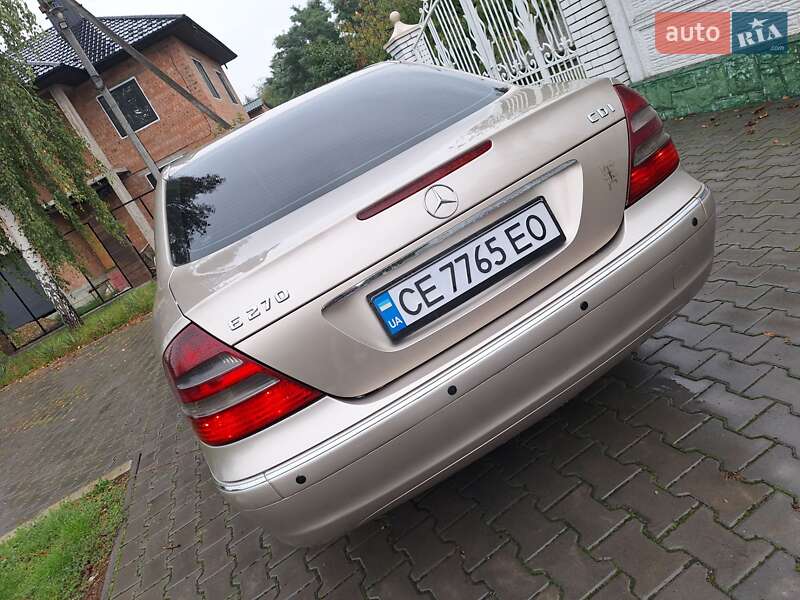 Седан Mercedes-Benz E-Class 2002 в Черновцах