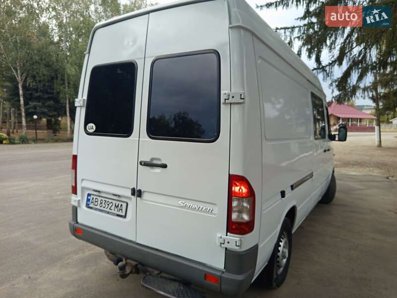 Седан Mercedes-Benz E-Class 2001 в Ямполе