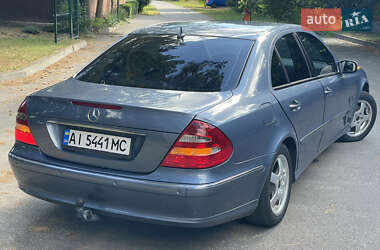 Седан Mercedes-Benz E-Class 2004 в 