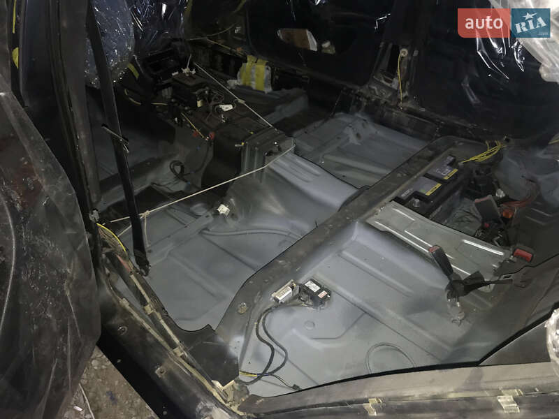 Седан Mercedes-Benz E-Class 2001 в Старом Самборе