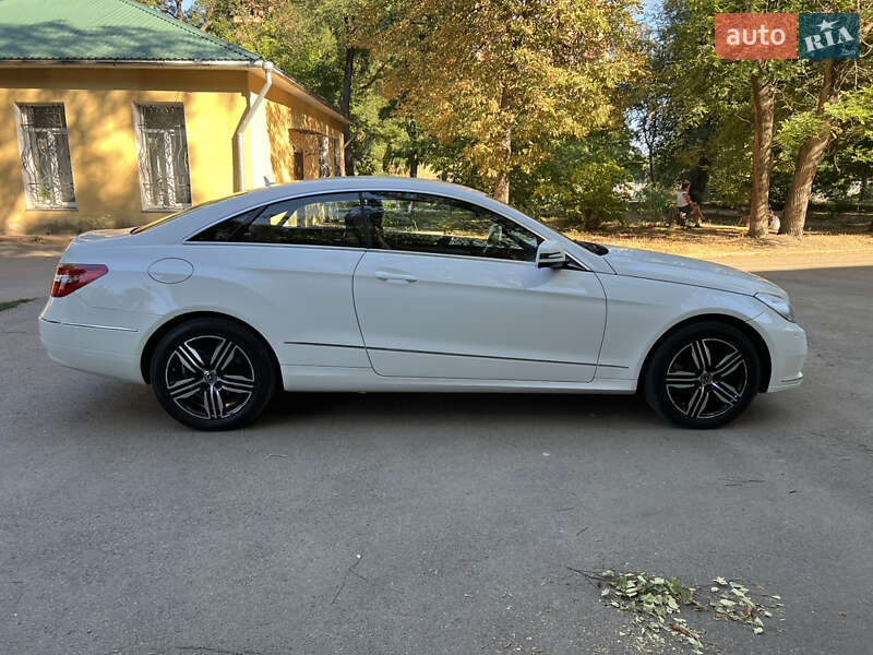 Купе Mercedes-Benz E-Class 2012 в Одессе