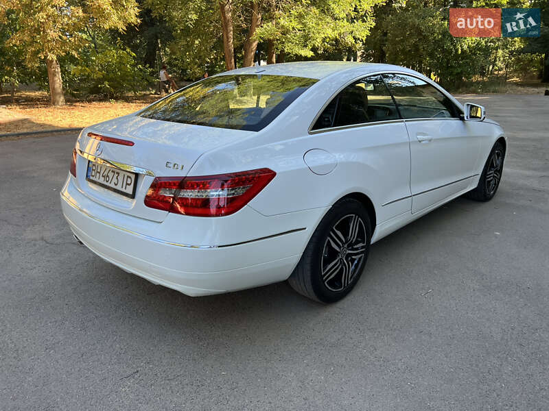 Купе Mercedes-Benz E-Class 2012 в Одессе
