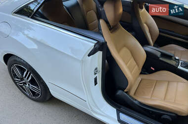 Купе Mercedes-Benz E-Class 2012 в 