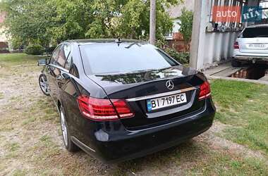 Седан Mercedes-Benz E-Class 2015 в 