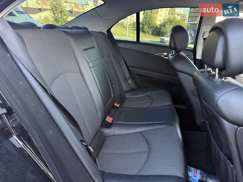 Седан Mercedes-Benz E-Class 2007 в Хмельницком