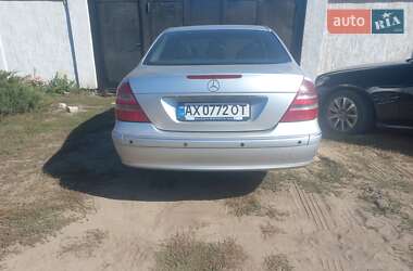 Седан Mercedes-Benz E-Class 2003 в 