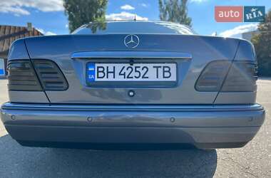 Седан Mercedes-Benz E-Class 1998 в 