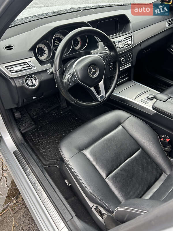 Седан Mercedes-Benz E-Class 2015 в Стрые