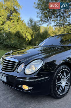 Седан Mercedes-Benz E-Class 2002 в 