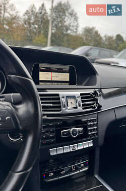 Універсал Mercedes-Benz E-Class 2013 в 