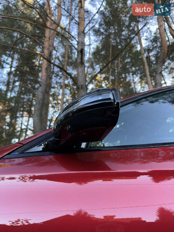 Седан Mercedes-Benz E-Class 2017 в Києві