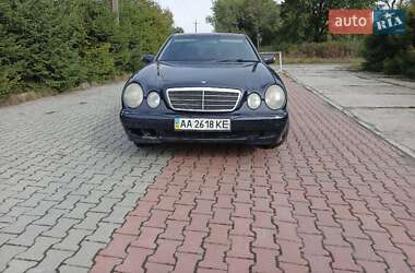 Седан Mercedes-Benz E-Class 2001 в 
