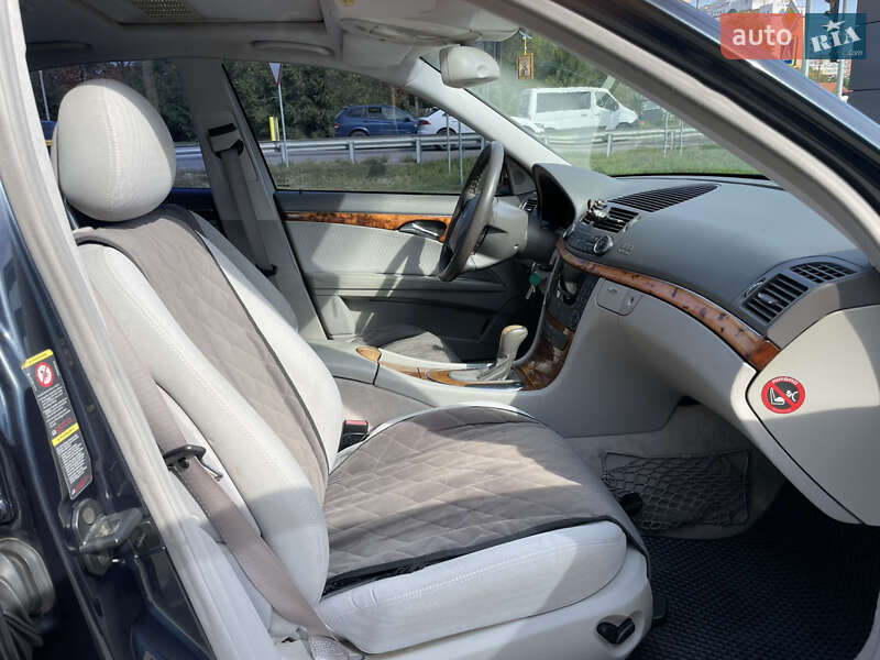 Седан Mercedes-Benz E-Class 2002 в Полтаве