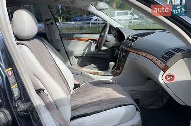 Седан Mercedes-Benz E-Class 2002 в 