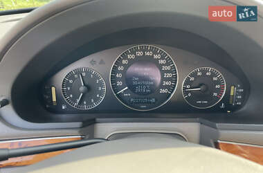 Седан Mercedes-Benz E-Class 2002 в 