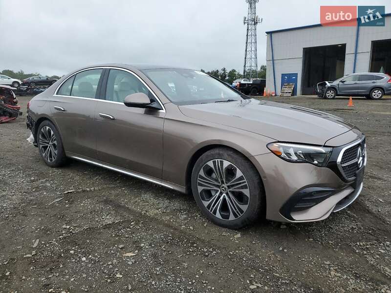Седан Mercedes-Benz E-Class 2025 в Львове