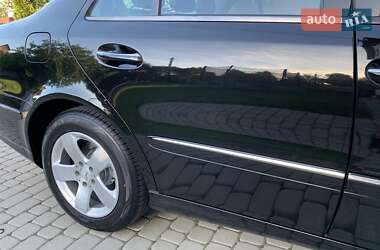 Седан Mercedes-Benz E-Class 2004 в 