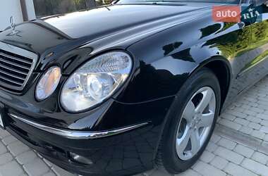 Седан Mercedes-Benz E-Class 2004 в 