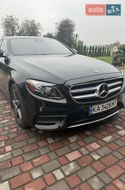 Седан Mercedes-Benz E-Class 2017 в 