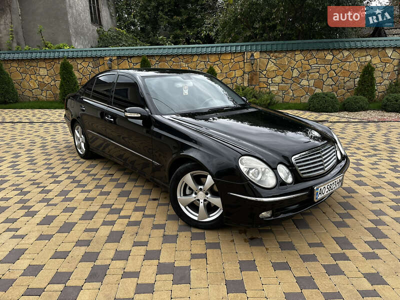 Mercedes-Benz E-Class 2004