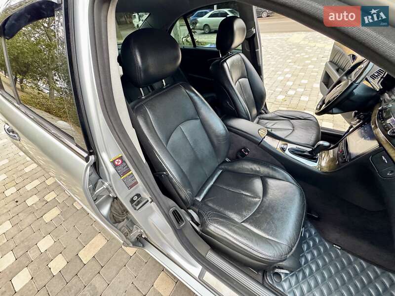 Седан Mercedes-Benz E-Class 2006 в Одессе