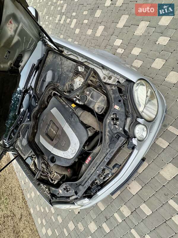 Седан Mercedes-Benz E-Class 2006 в Одессе