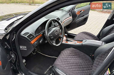 Универсал Mercedes-Benz E-Class 2006 в 
