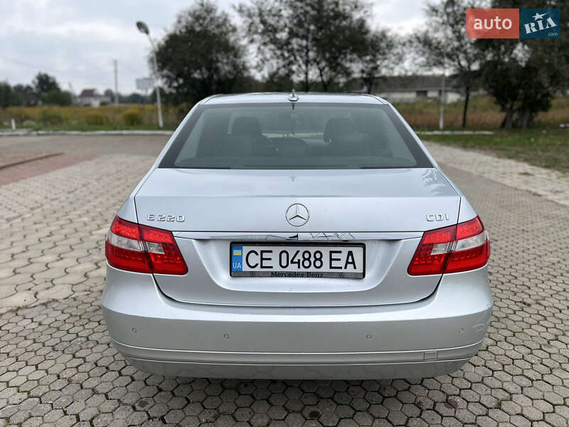 Седан Mercedes-Benz E-Class 2009 в Черновцах