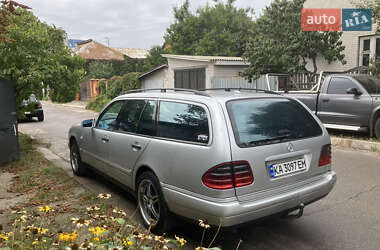 Универсал Mercedes-Benz E-Class 1998 в 