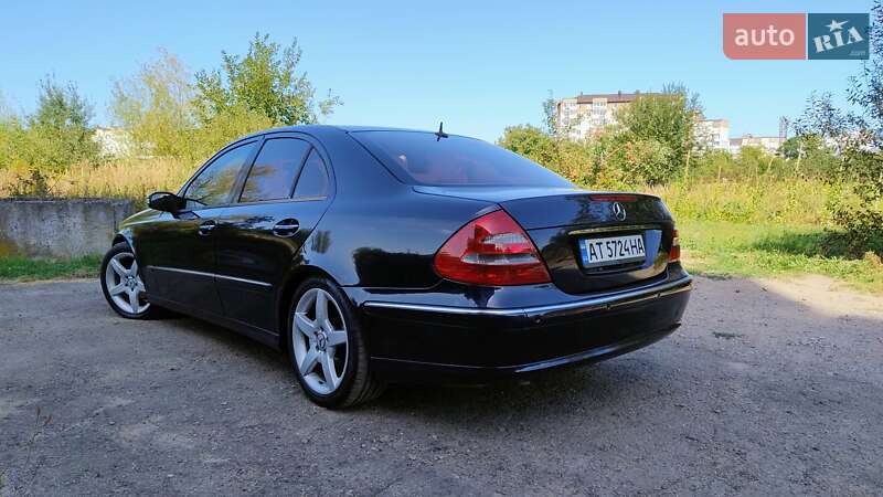 Седан Mercedes-Benz E-Class 2002 в Калуше
