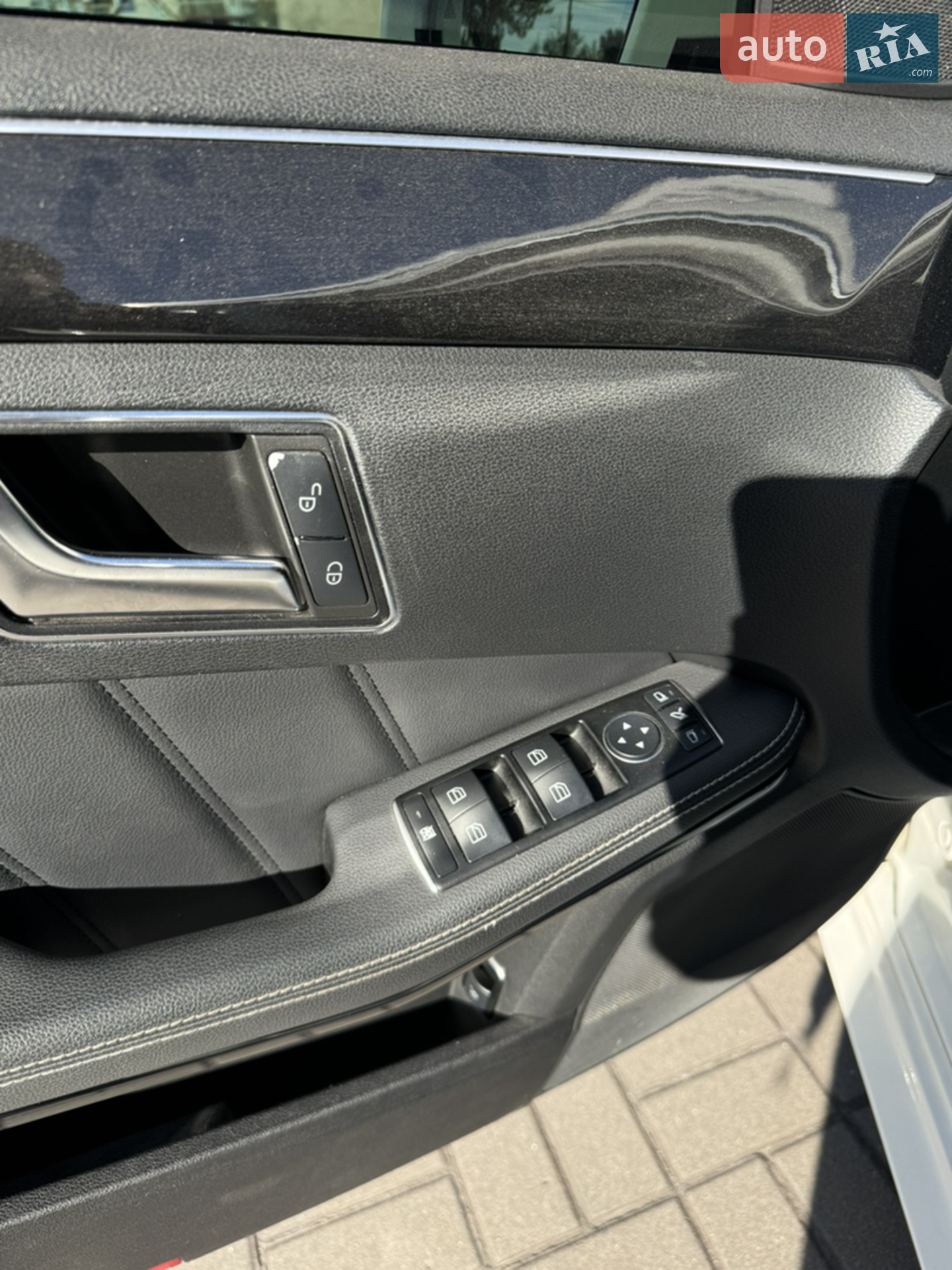 2012 Mercedes-Benz E-klasse - мініатюра 17