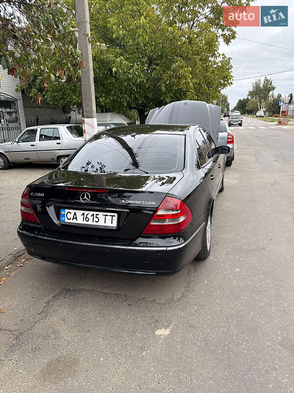 Седан Mercedes-Benz E-Class 2003 в Черкассах