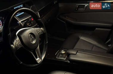 Седан Mercedes-Benz E-Class 2012 в 