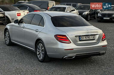Седан Mercedes-Benz E-Class 2016 в 