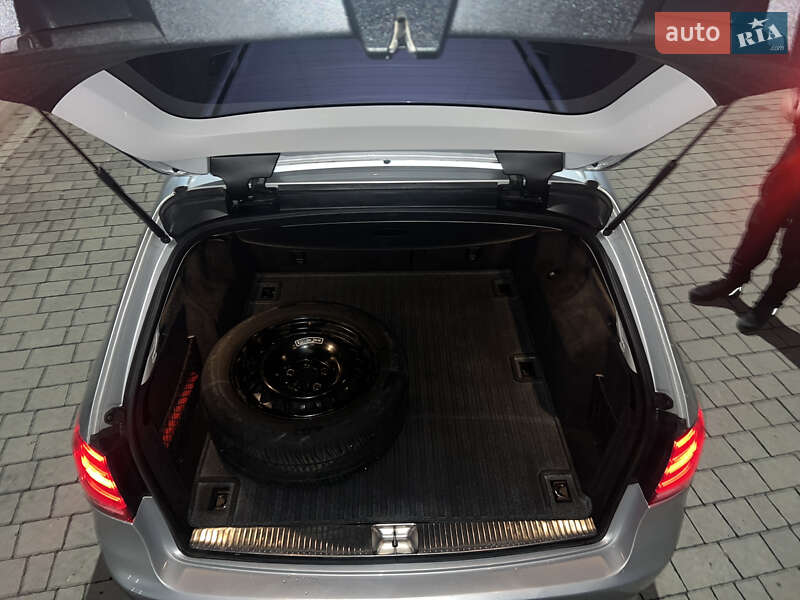 Универсал Mercedes-Benz E-Class 2015 в Дрогобыче фото 56 Универсал Mercedes-Benz E-Class 2015 в Дрогобыче