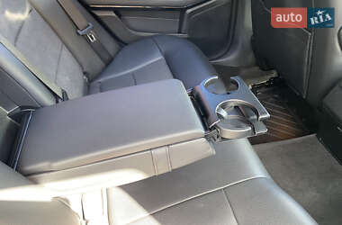 Седан Mercedes-Benz E-Class 2012 в 