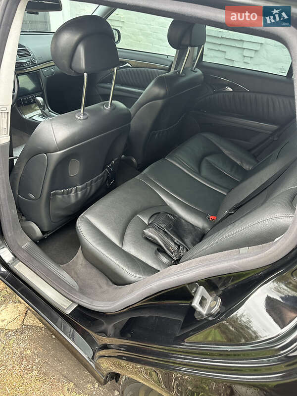 Универсал Mercedes-Benz E-Class 2004 в Компанеевке