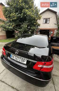 Седан Mercedes-Benz E-Class 2012 в  фото 8 Седан Mercedes-Benz E-Class 2012 в