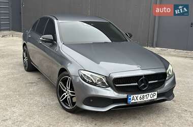 Седан Mercedes-Benz E-Class 2016 в 