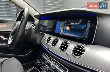 Седан Mercedes-Benz E-Class 2016 в 