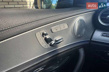 Седан Mercedes-Benz E-Class 2016 в 