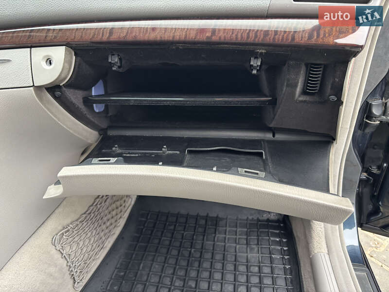 Седан Mercedes-Benz E-Class 2003 в Львові фото 36 Седан Mercedes-Benz E-Class 2003 в Львові