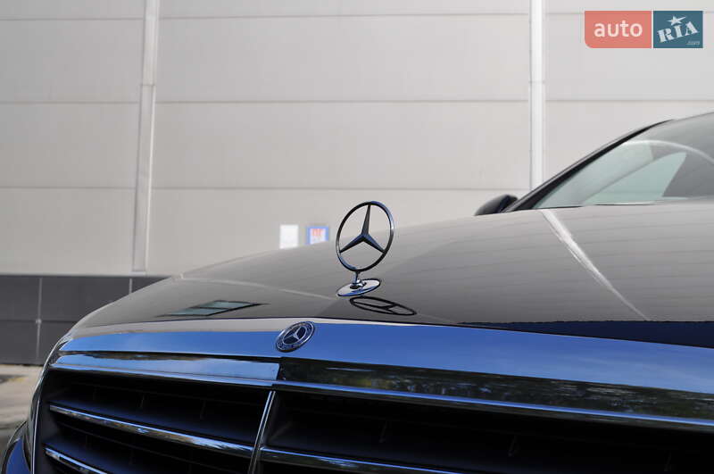 Седан Mercedes-Benz E-Class 2018 в Києві